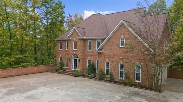 515 Kent Road, Roswell, GA 30075