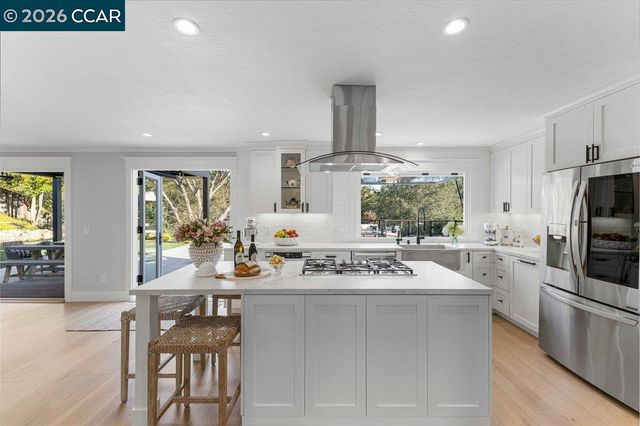 1832 JOSEPH DRIVE, Moraga, CA 94556