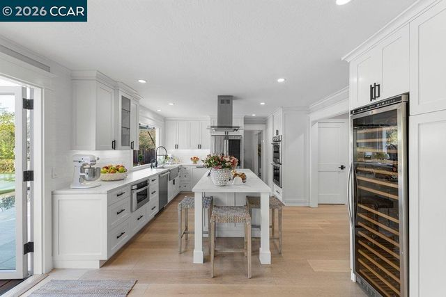 1832 JOSEPH DRIVE, Moraga, CA 94556