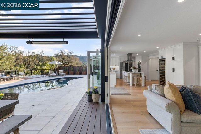 1832 JOSEPH DRIVE, Moraga, CA 94556