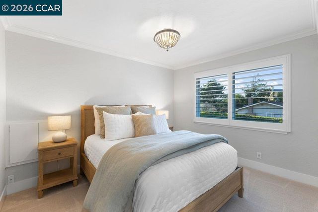 1832 JOSEPH DRIVE, Moraga, CA 94556