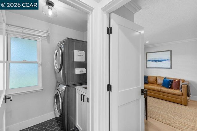 1832 JOSEPH DRIVE, Moraga, CA 94556