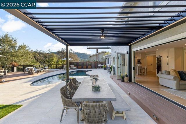 1832 JOSEPH DRIVE, Moraga, CA 94556