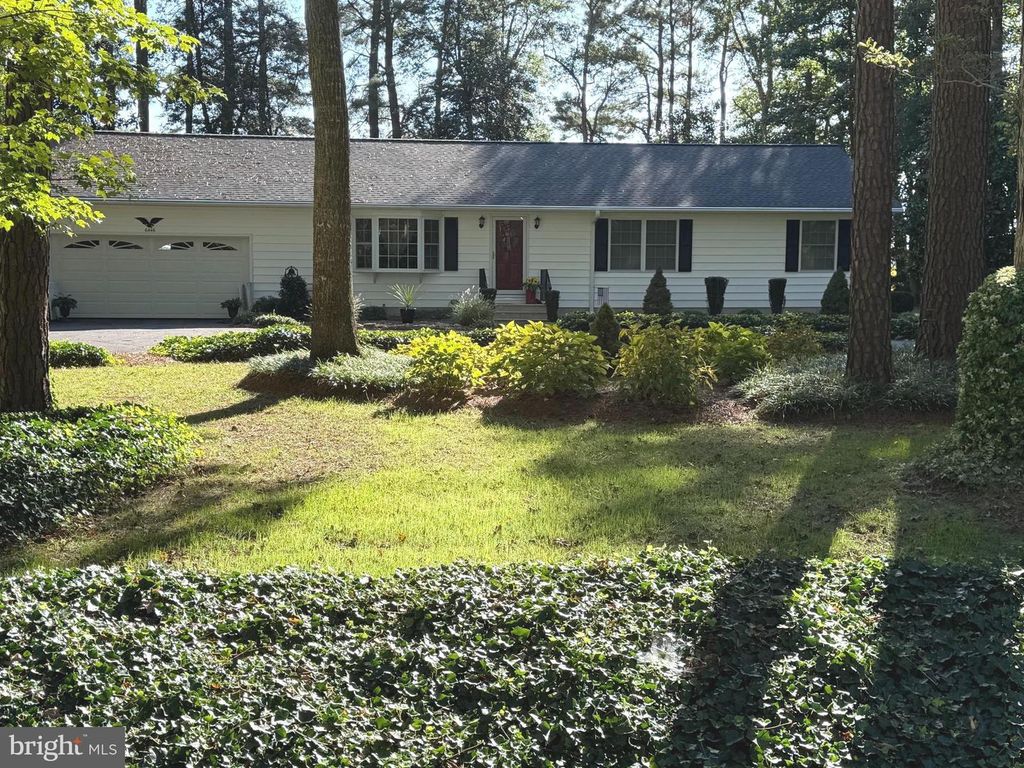 Image 2 of property listing at 6446 AYRES LANE, Snow Hill, MD 21863
