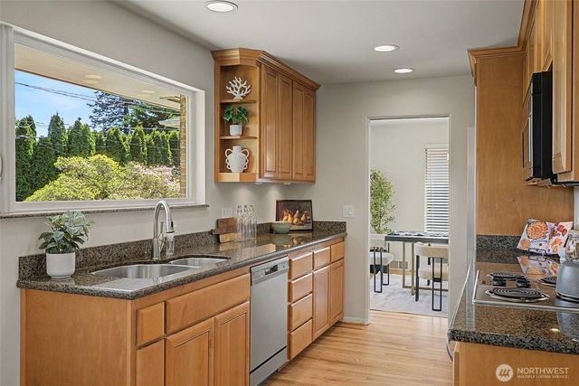 10720 11 Avenue NW, Seattle, WA 98177