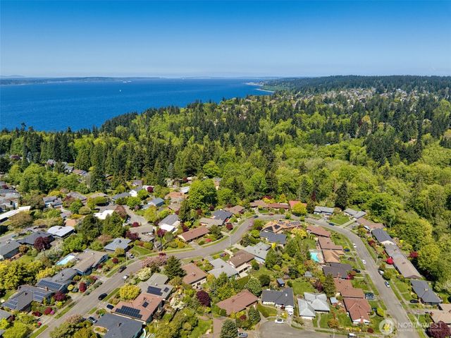 10720 11 Avenue NW, Seattle, WA 98177