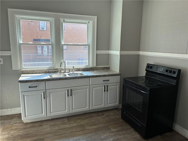 52 Herkimer Street, Rochester, NY 14609