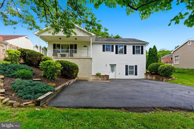 488 HARRISON AVE, Berkeley Springs, WV 25411