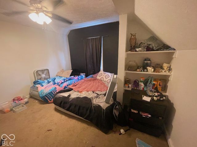413 N East Street, Greenfield, IN 46140