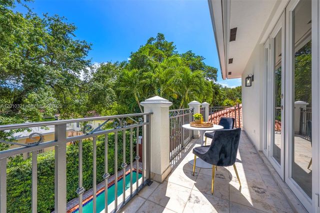 3200 Percival Ave, Miami, FL 33133