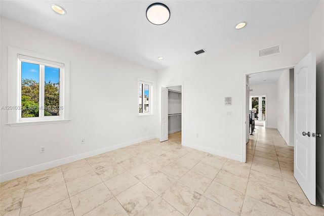 3200 Percival Ave, Miami, FL 33133