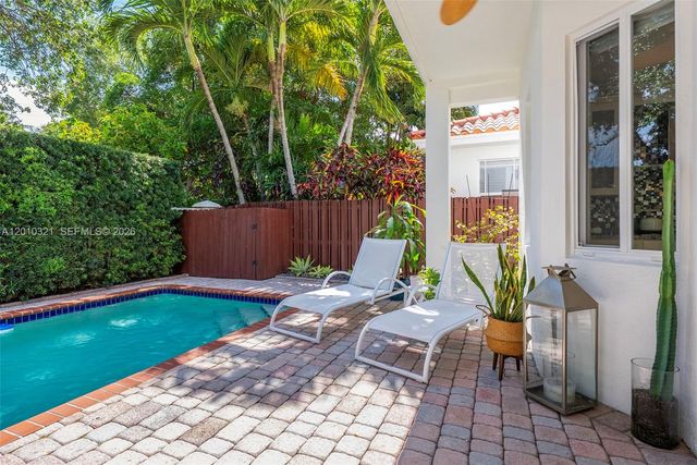 3200 Percival Ave, Miami, FL 33133