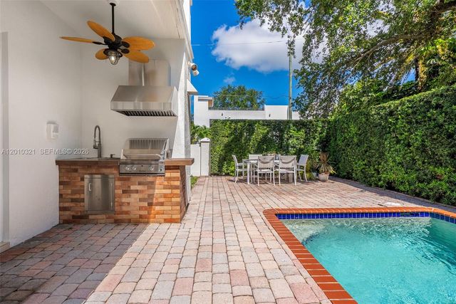 3200 Percival Ave, Miami, FL 33133