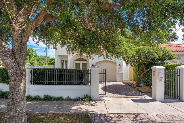 3200 Percival Ave, Miami, FL 33133