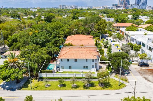 3200 Percival Ave, Miami, FL 33133