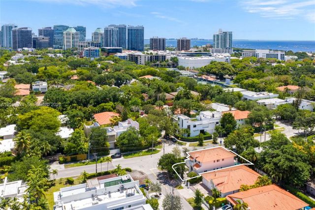 3200 Percival Ave, Miami, FL 33133