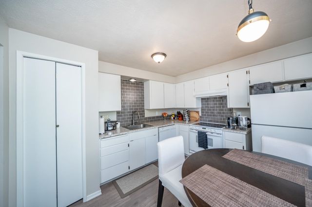 2903 E JACKSON Ave, Spokane, WA 99037