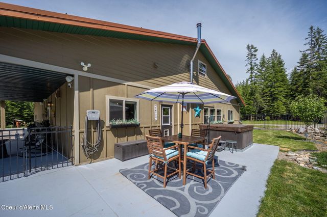 9654 E Highway 54, Athol, ID 83801