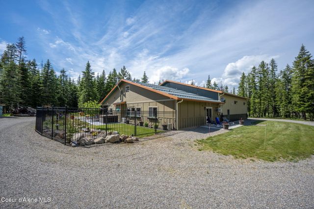 9654 E Highway 54, Athol, ID 83801