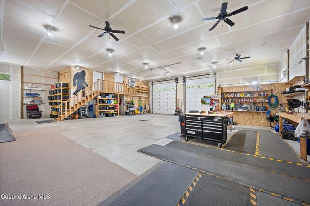 9654 E Highway 54, Athol, ID 83801