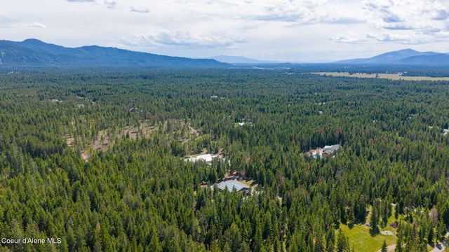9654 E Highway 54, Athol, ID 83801