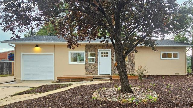 197 Norman Drive, Colorado Springs, CO 80911