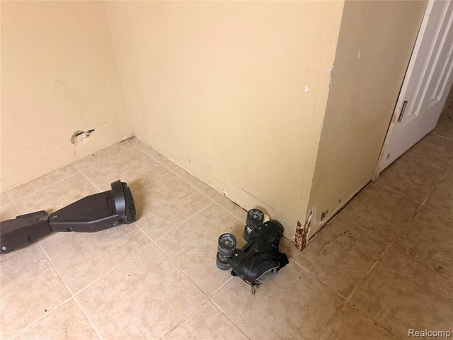 14434 Rosemont Avenue, Detroit, MI 48223