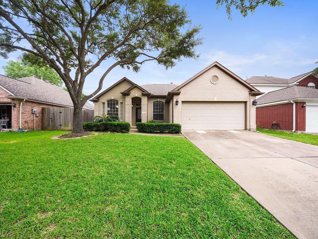 4414 Casey Circle, Sugar Land, TX 77479