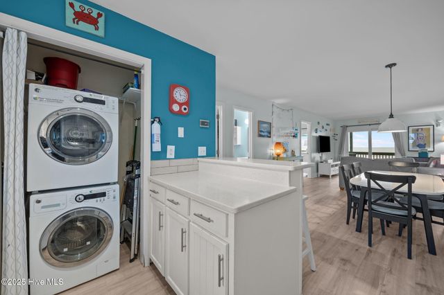 418 N Carolina Beach Avenue N Unit 2c, Carolina Beach, NC 28428