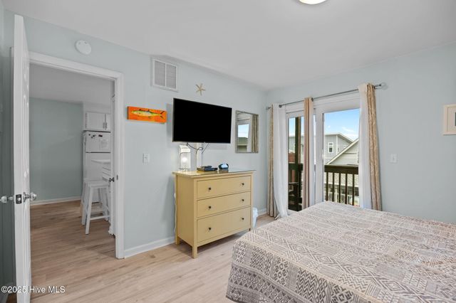 418 N Carolina Beach Avenue N Unit 2c, Carolina Beach, NC 28428