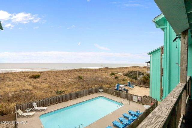 418 N Carolina Beach Avenue N Unit 2c, Carolina Beach, NC 28428