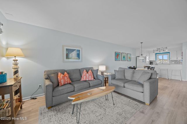 418 N Carolina Beach Avenue N Unit 2c, Carolina Beach, NC 28428