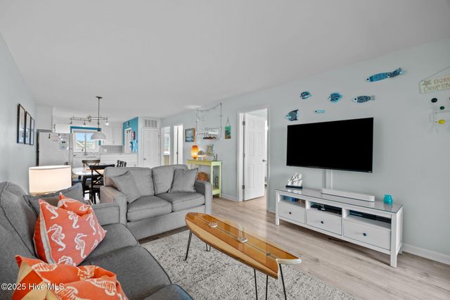 418 N Carolina Beach Avenue N Unit 2c, Carolina Beach, NC 28428