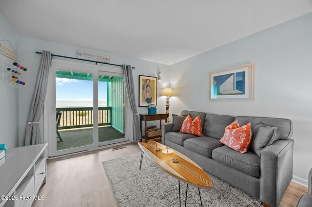 418 N Carolina Beach Avenue N Unit 2c, Carolina Beach, NC 28428