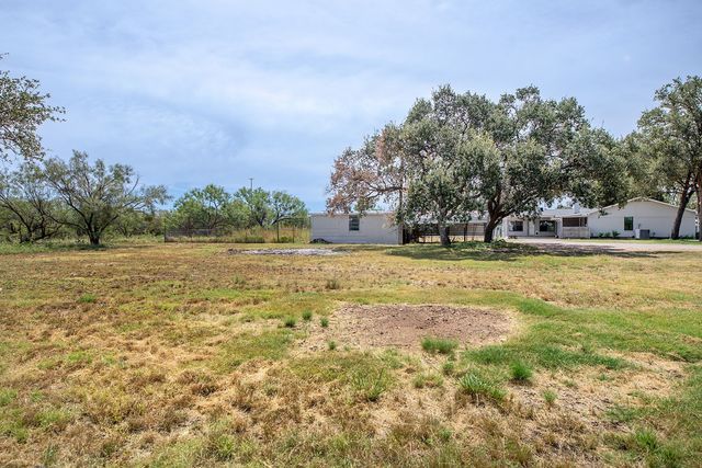 104 Voca Street, Brady, TX 76825