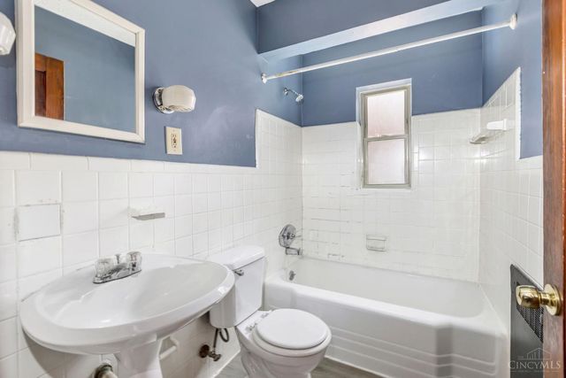 1114 Egan Court, Cincinnati, OH 45229