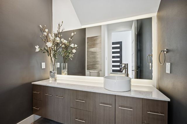 13033 Copenhill Road, Dallas, TX 75240