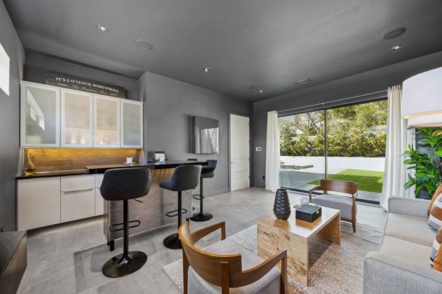 13033 Copenhill Road, Dallas, TX 75240