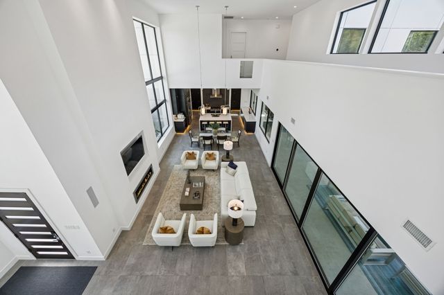 13033 Copenhill Road, Dallas, TX 75240