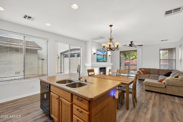 18881 E SWAN Drive, Queen Creek, AZ 85140