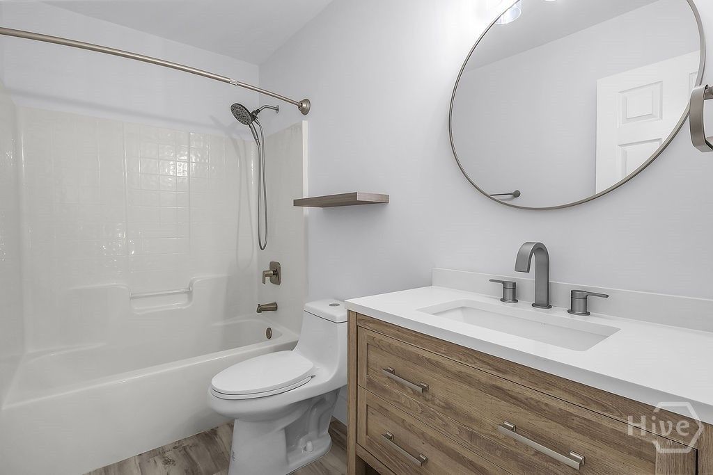 Image 28 of property listing at 11903 Apache Avenue 3, Savannah, GA 31419