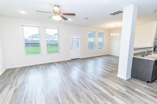 13143 Montane Manor Lane, Houston, TX 77044