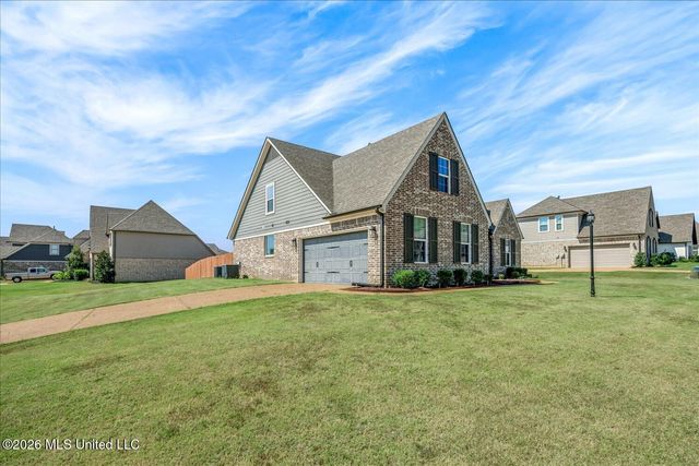 13415 N Fields Lane, Olive Branch, MS 38654