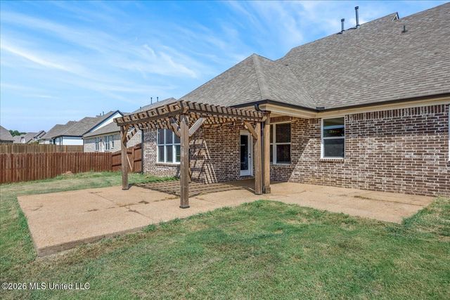 13415 N Fields Lane, Olive Branch, MS 38654