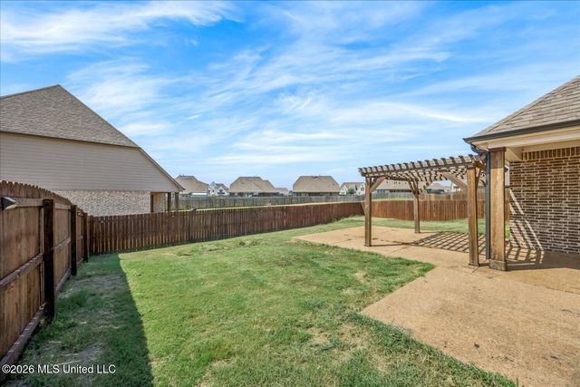 13415 N Fields Lane, Olive Branch, MS 38654