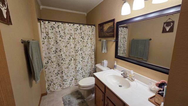 104 Queens WAY, Fond Du Lac, WI 54935