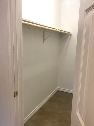 516 County Road 2269, Cleveland, TX 77327