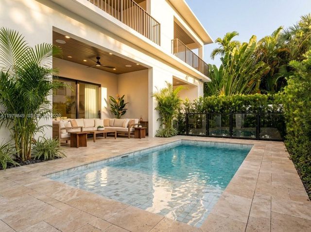 1120 NE 15th Ave, Fort Lauderdale, FL 33304
