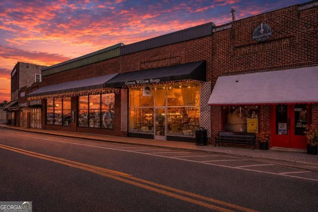 28 N Main Street, Ellijay, GA 30540