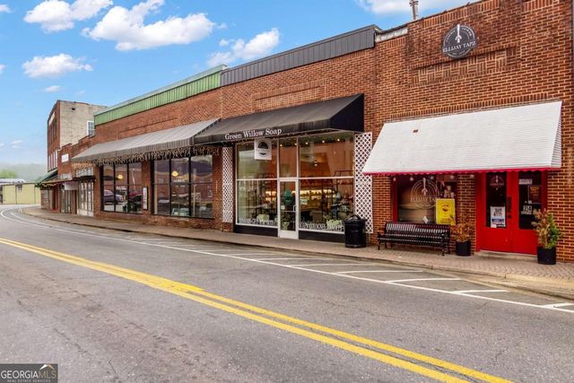 28 N Main Street, Ellijay, GA 30540